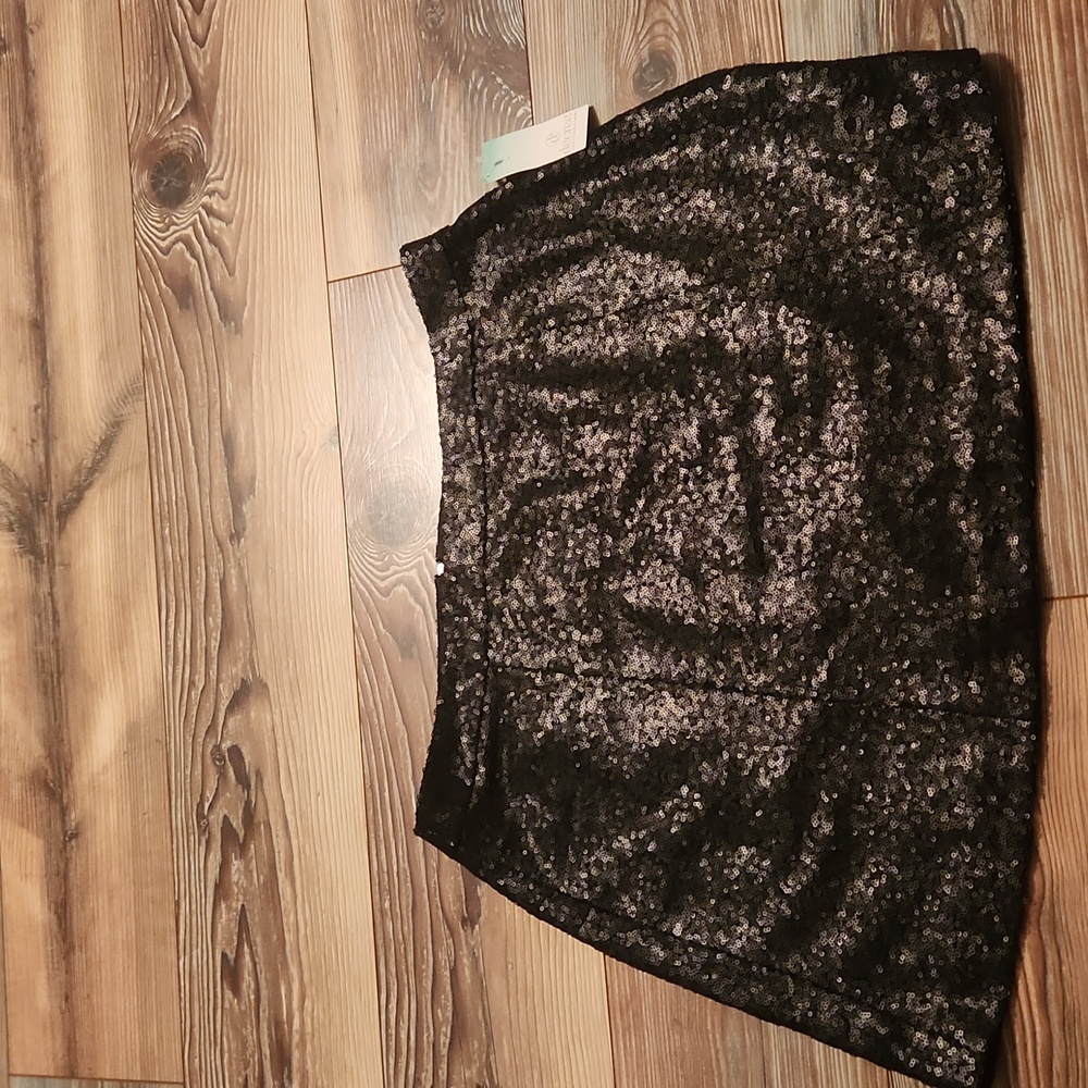 Decree XL Sequin Skirt